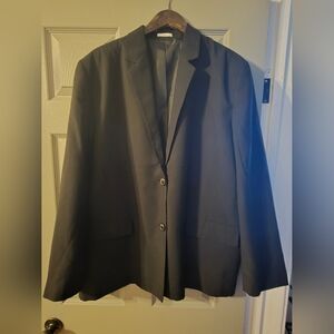 Women's Relaxed Fit Blazer